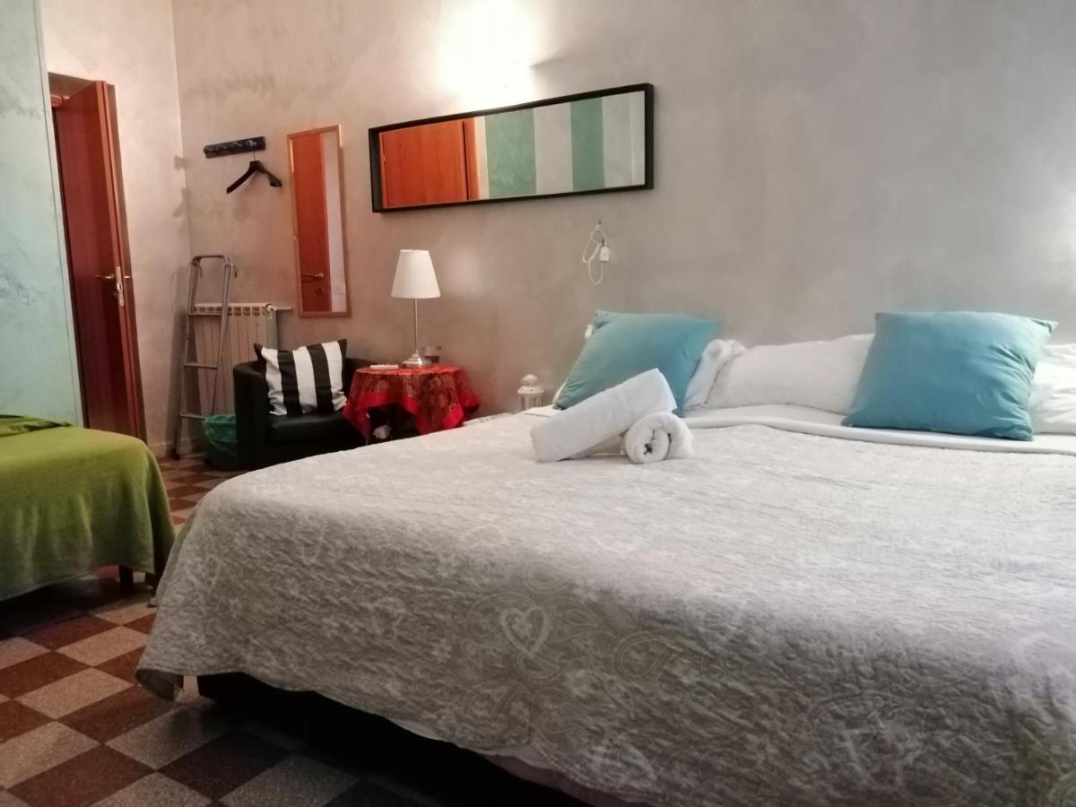 Roman Holidays Hostel Εξωτερικό φωτογραφία